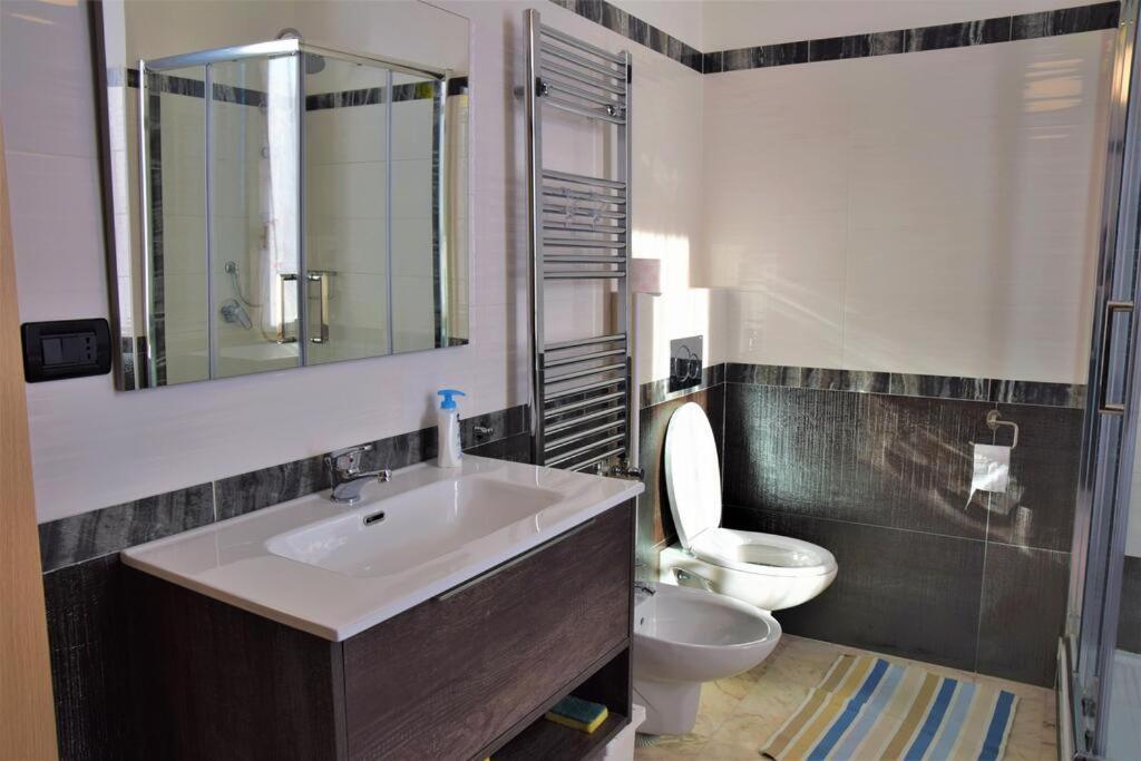 Bluhouse Daire Cenova Dış mekan fotoğraf